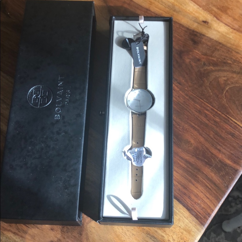 Bolvaint Paris mother of Pearl face Watch